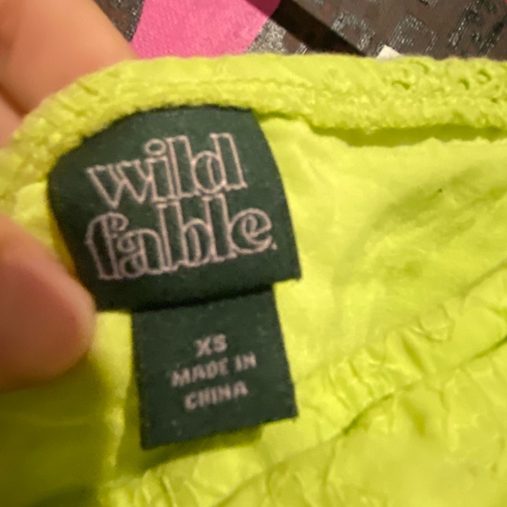 Crop top - Picture 3 of 4